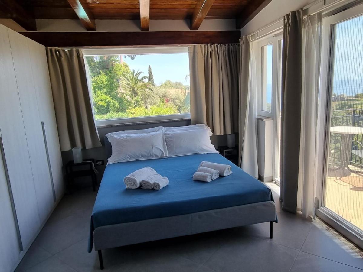 טאורמינה Villa Glamour מראה חיצוני תמונה